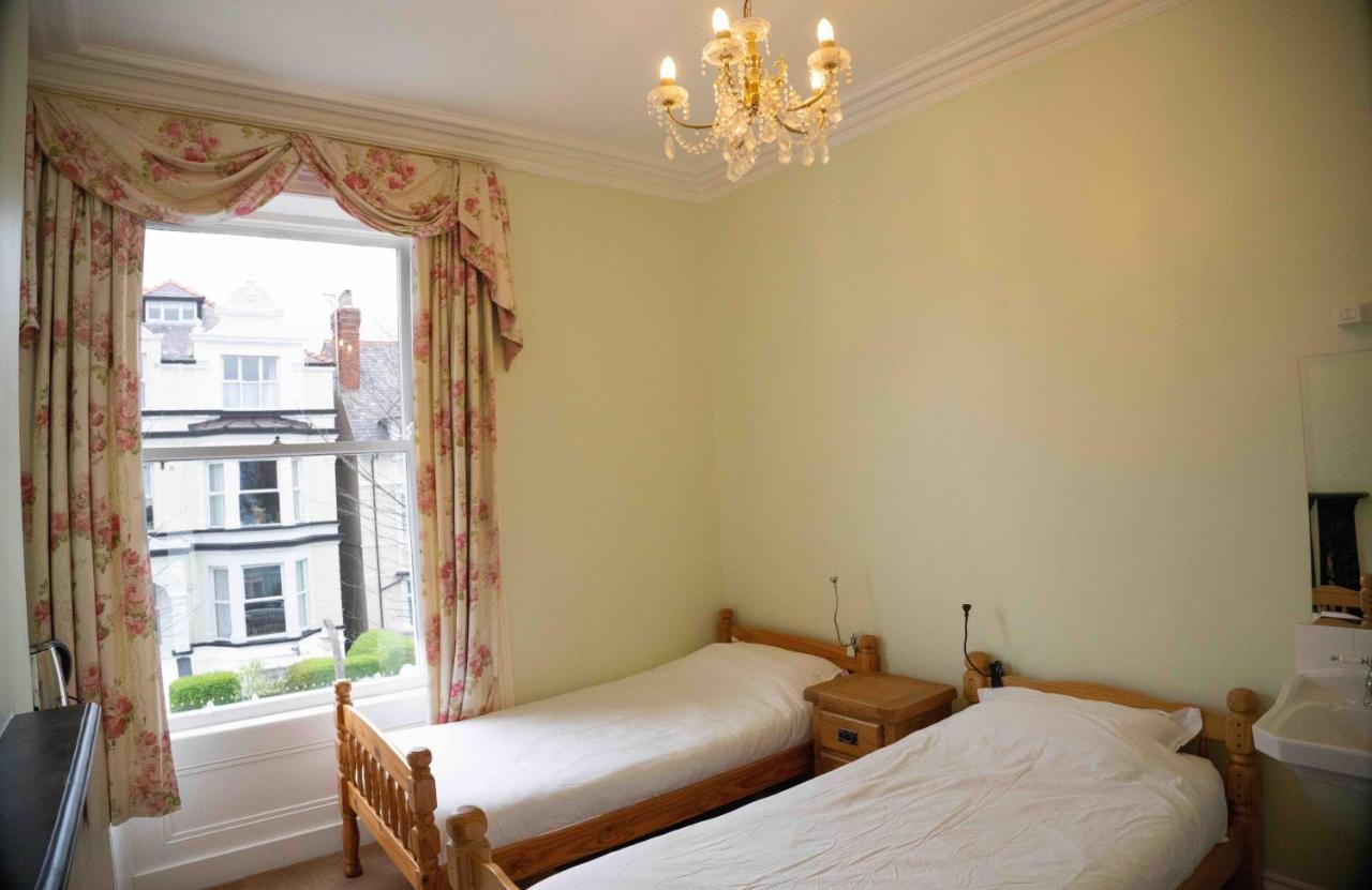 Llandudno Hostel Екстер'єр фото